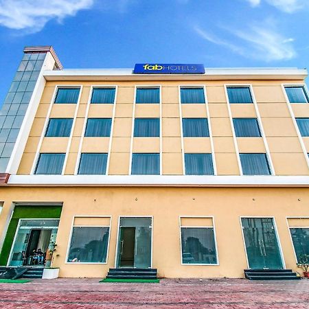 Fabhotel Amrit Greens Indore Airport Εξωτερικό φωτογραφία