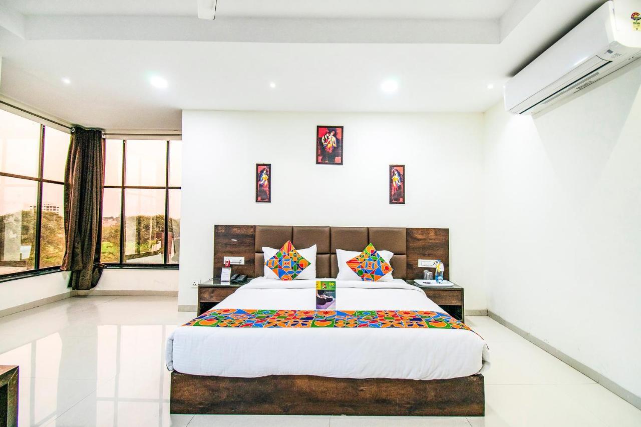 Fabhotel Amrit Greens Indore Airport Εξωτερικό φωτογραφία